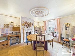 Dining Room- click for photo gallery
